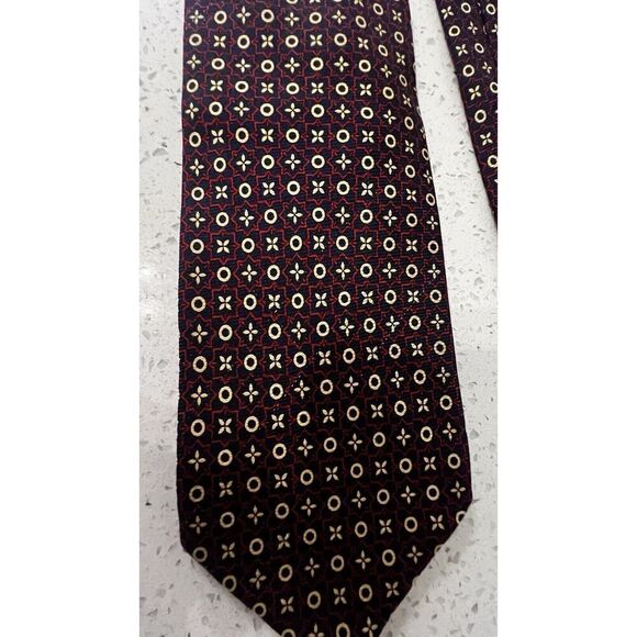 Vintage Silk Burberry London Men's Red, Blue, Gold, Tie, Luxury, Designer. - Picture 10 of 14
